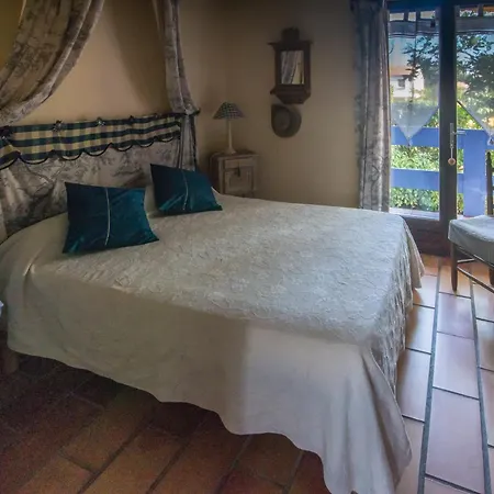 Casa-corsa D'hote Bed & Breakfast Cervione