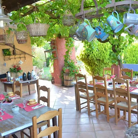 Casa-corsa D'hote فندق مبيت وإفطار