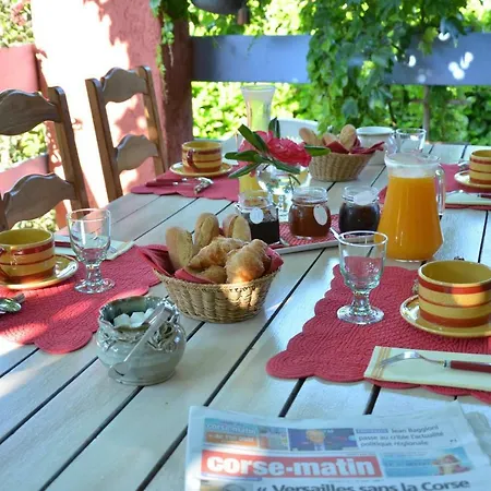 Casa-corsa D'hote Bed & Breakfast Cervione