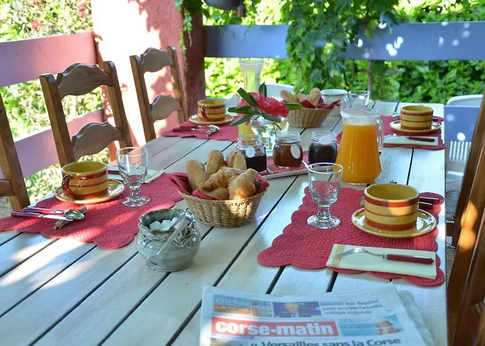 Casa-corsa D'hote Bed & Breakfast Cervione